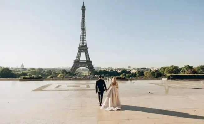 7 Great Wedding Gifts for New Homeowners